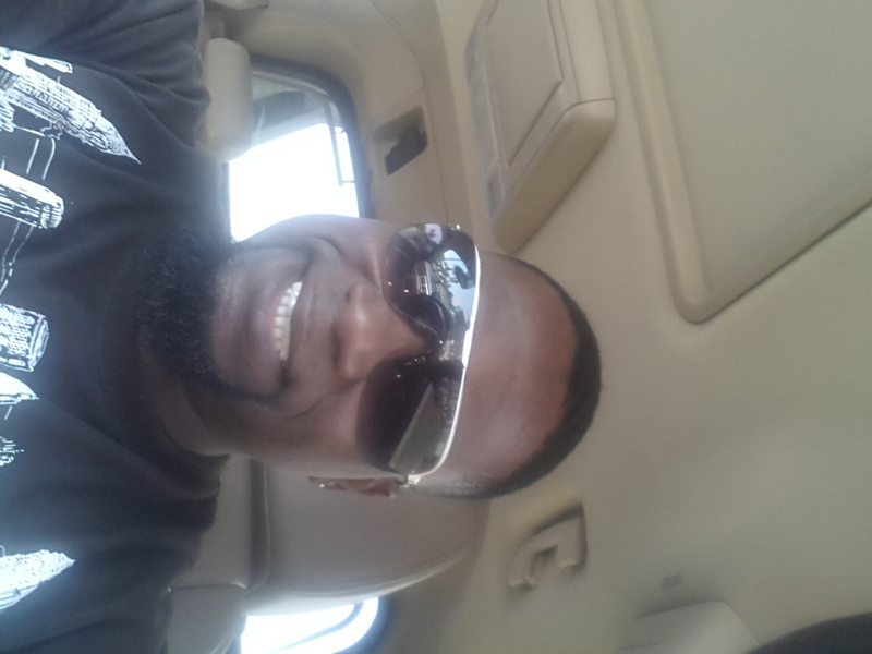 Date this georgeous United States man Dwyann from Beaumont US11482