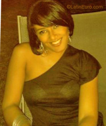Date this cute Dominican Republic girl Vanessa from San Felipe DO9598
