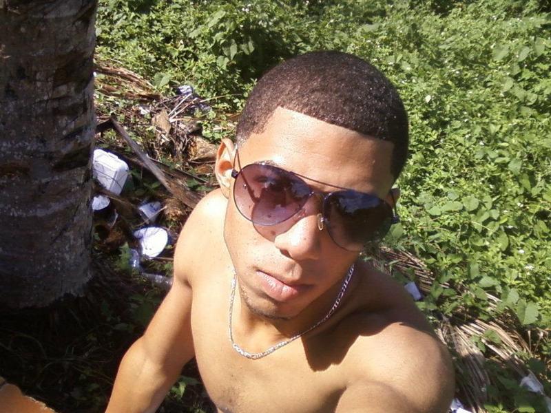 Date this nice looking Dominican Republic man Junior01 from Santo Domingo DO9676