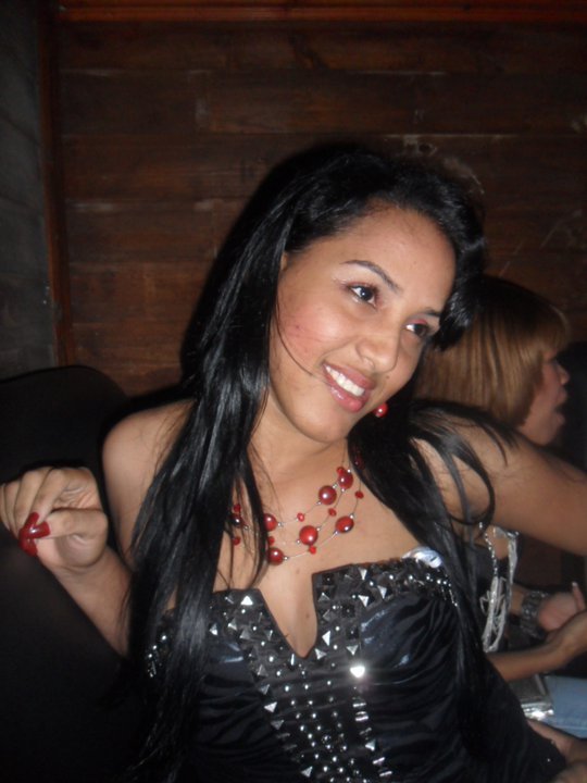 Date this sensual Dominican Republic girl Heidy from Santo Domingo DO9701