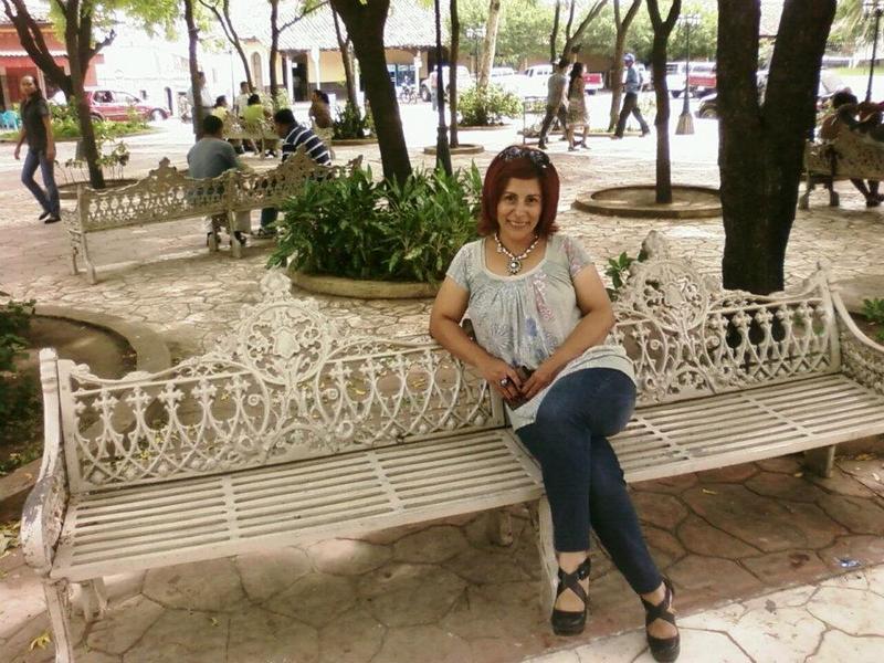 Date this stunning Honduras girl Delmy from Tegucigalpa HN469