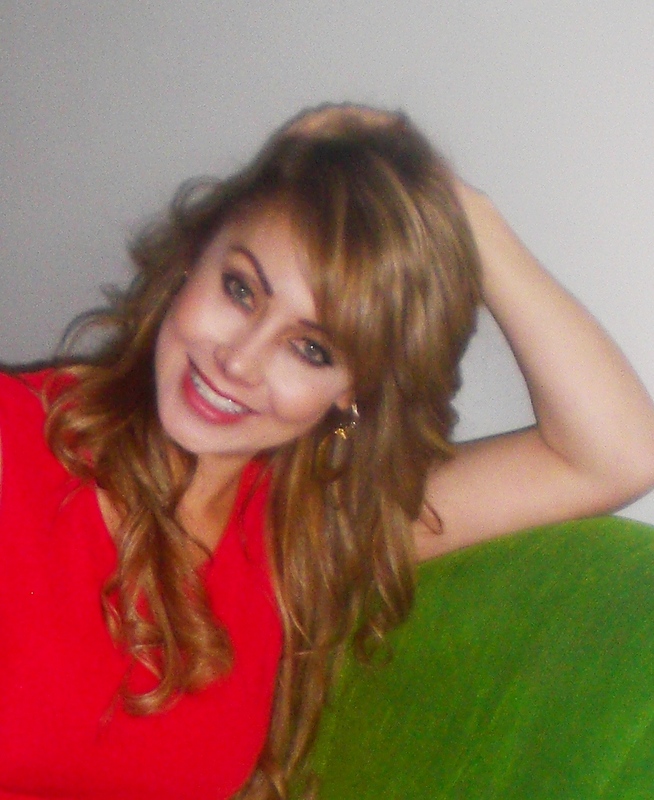 Date this beautiful Colombia girl Nerieth from Bogota CO8447