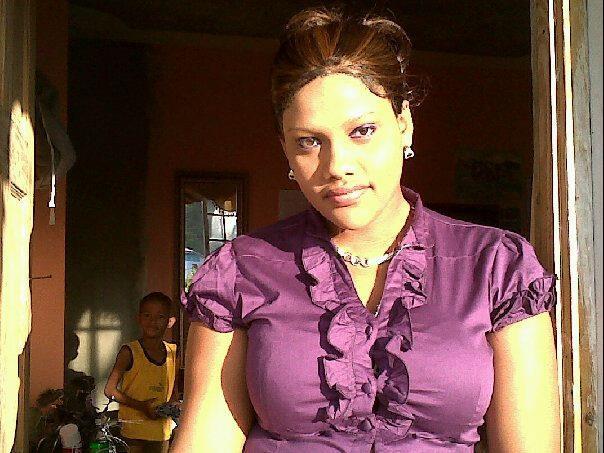 Date this happy Jamaica girl Shade from Kingston JM519