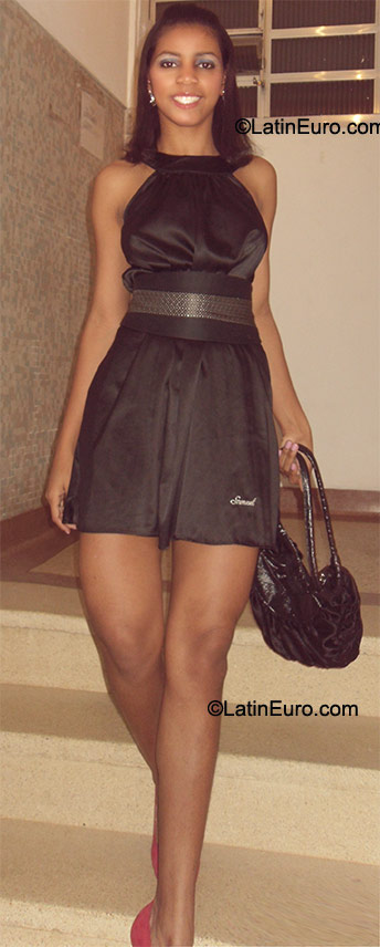 Date this delightful Brazil girl Suzana from Sao Paulo BR6169