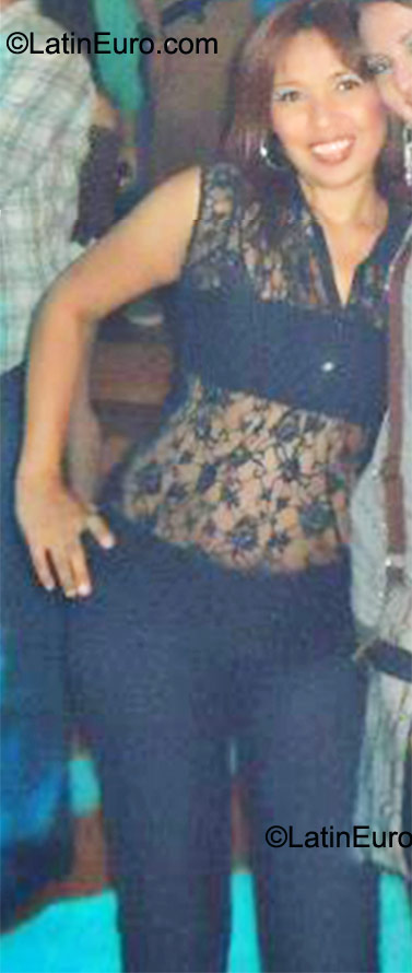 Date this georgeous Nicaragua girl Claudia from Managua NI69