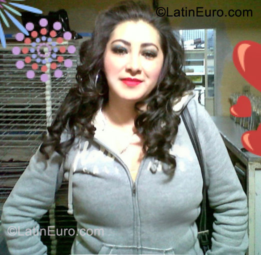 Date this fun Mexico girl Zahamira from D.f MX528