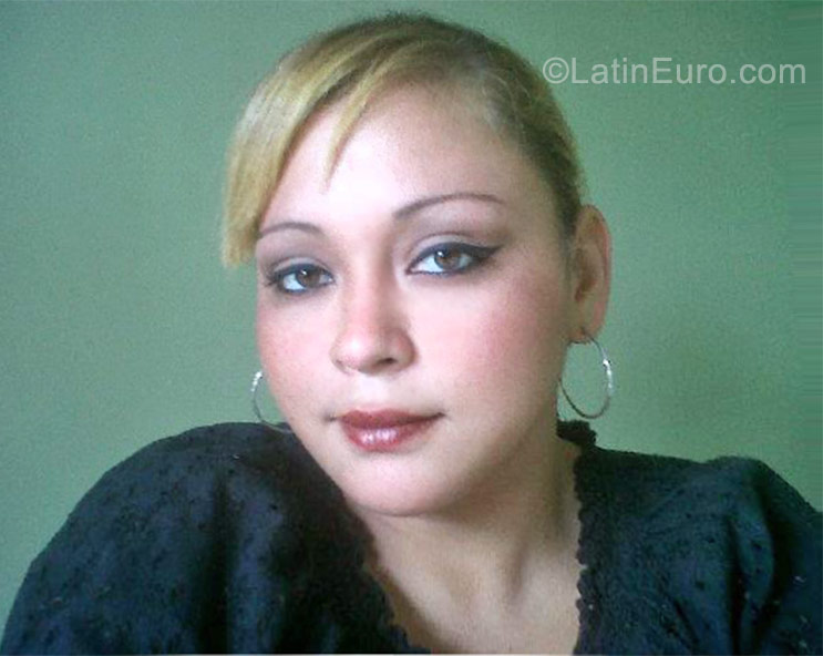 Date this passionate Honduras girl Sara from San Pedro Sula HN497
