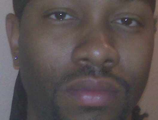 Date this happy United States man Easy from Cincinnati US11877