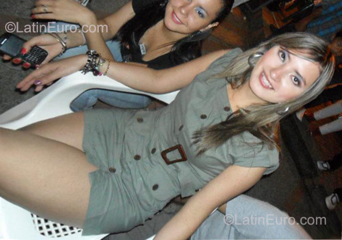 Date this foxy Colombia girl Mayra lorena from Bogota CO11869