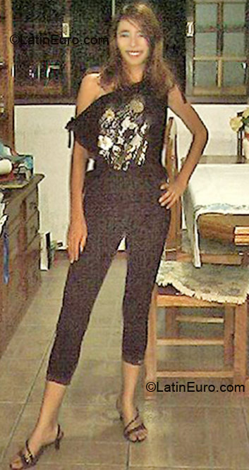 Date this georgeous Brazil girl Claudia from Sao Paulo BR6232