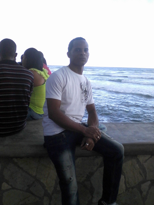 Date this exotic Dominican Republic man Antionio from Santo Domingo DO10016