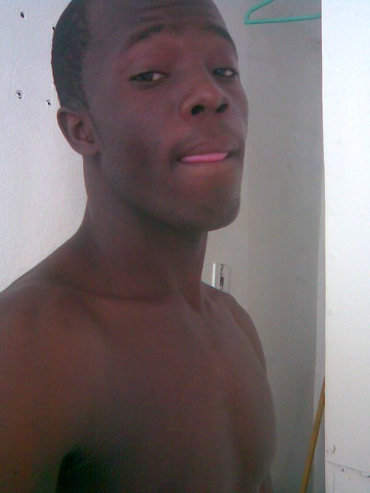 Date this stunning Dominican Republic man ELX3S from Santo Domingo DO10043