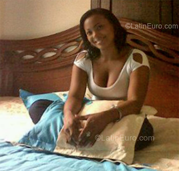 Date this cute Colombia girl Jessica from Tumaco CO16512