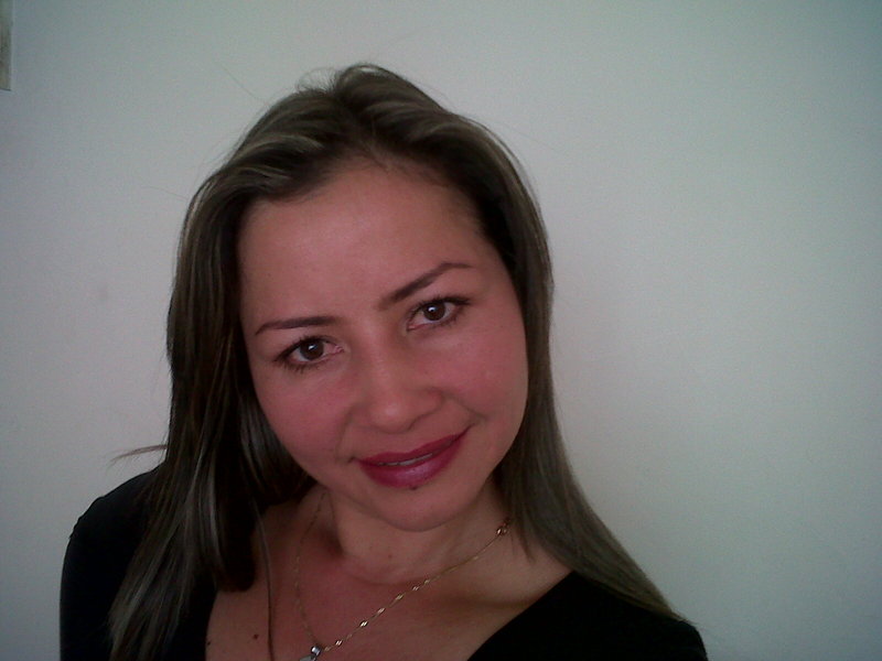 Date this hard body Colombia girl Conic from Bogota CO8956