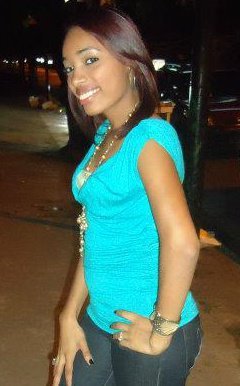 Date this happy Dominican Republic girl Yonely from Santiago DO10105