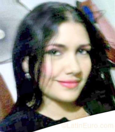 Date this passionate Colombia girl Jenny from Florencia CO8996