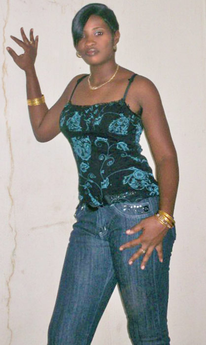 Date this hot Jamaica girl Shareffa from Kingston JM408