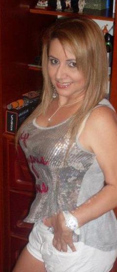 Date this foxy Colombia girl MARGY from Medellin CO9035