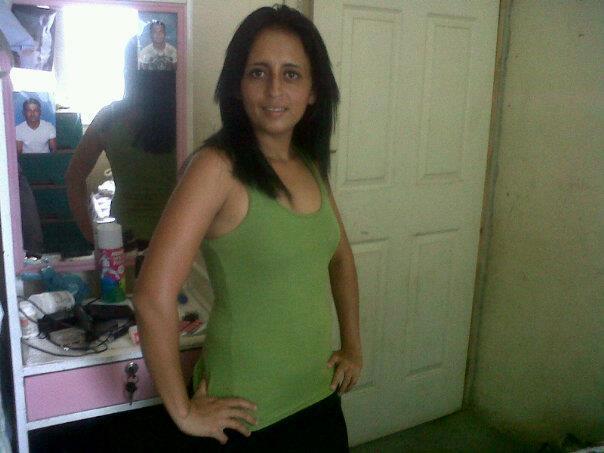 Date this sultry Honduras girl Adalicia from tela Atlantida HN536