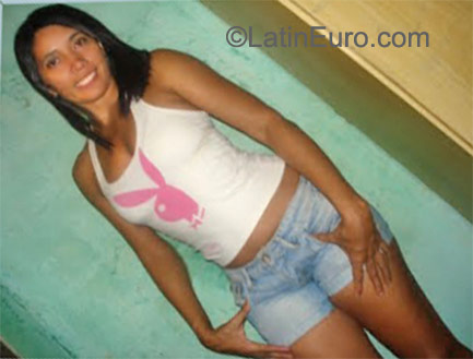 Date this nice looking Brazil girl Francisca from Fortaleza BR6281