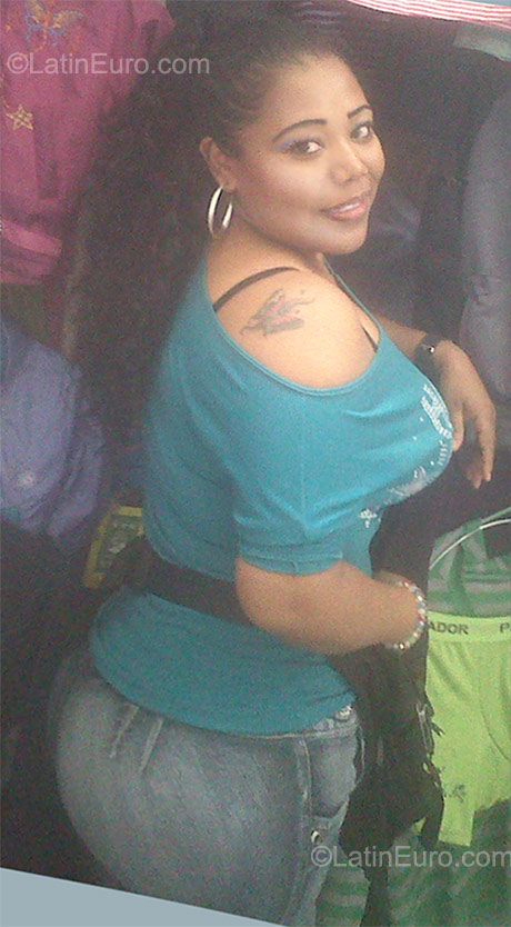 Date this fun Colombia girl Elsy from Cali CO9126