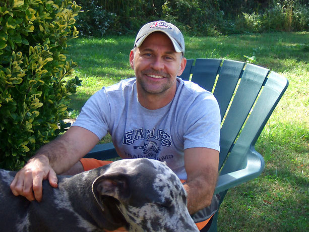 Date this pretty United States man Colin from Wallingford US12131