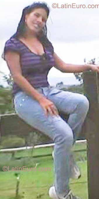 Date this delightful Brazil girl Izabel from Recife BR6300