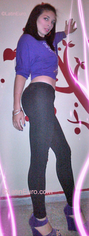 Date this cute Dominican Republic girl CARMEN from Santiago DO10269