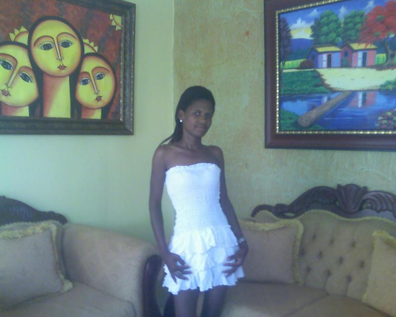 Date this young Dominican Republic girl Carolina from Santo Domnigo DO10287