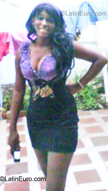 Date this charming Colombia girl Dayana from Bogota CO9262