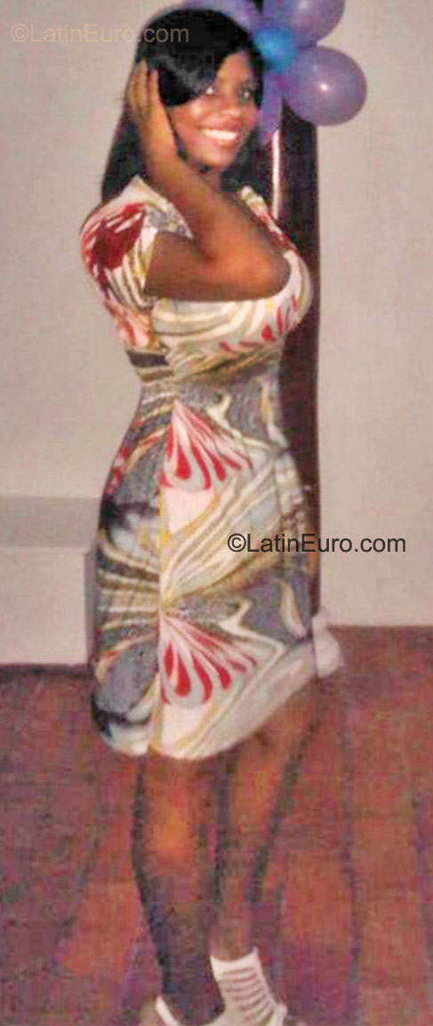 Date this beautiful Dominican Republic girl Saidy001 from La Romana DO10321