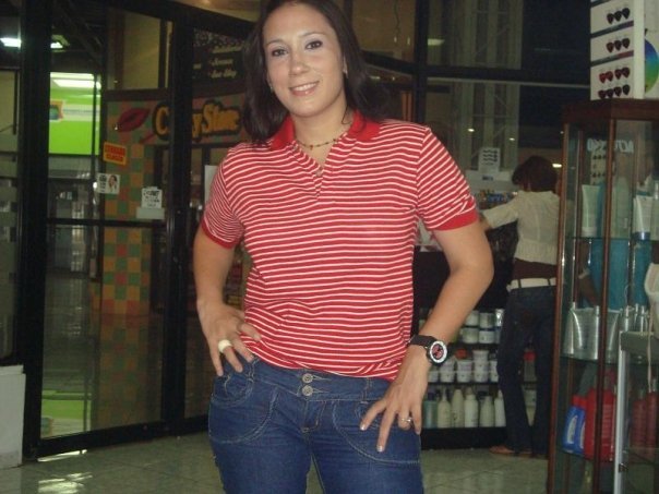 Date this hard body Dominican Republic girl Sharlyn from Republica Dominicana DO10330