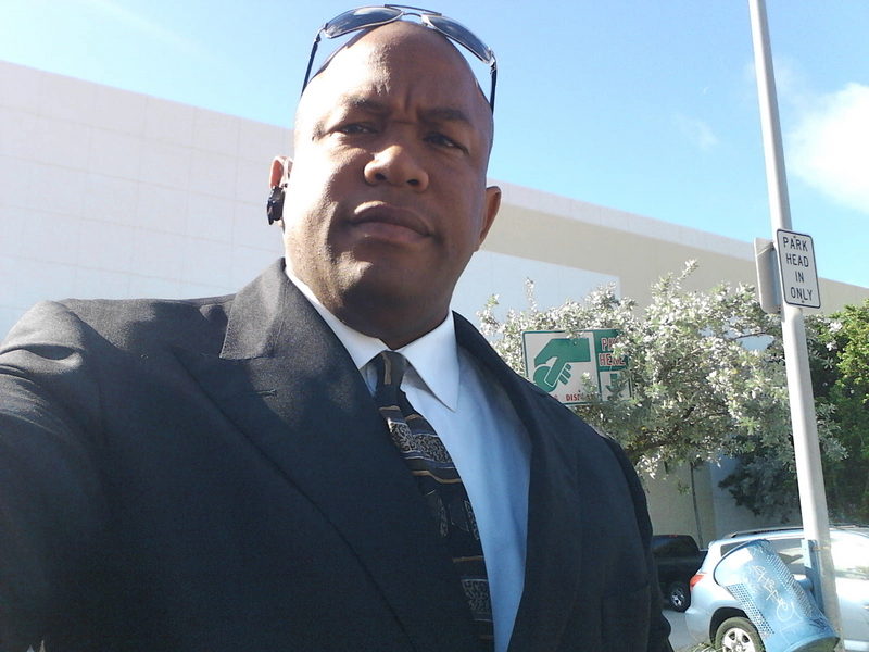 Date this hard body United States man Tony from Hollywood US12242