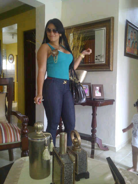 Date this lovely Dominican Republic girl Elizabeth from Santiago DO10335