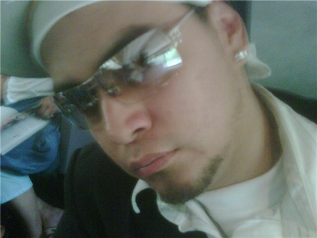 Date this nice looking Dominican Republic man Chino from Washington DO10340