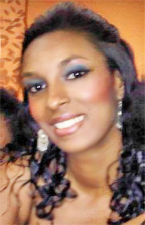 Date this georgeous Dominican Republic girl MARIEL CAROLINA from Santo Domingo DO10345