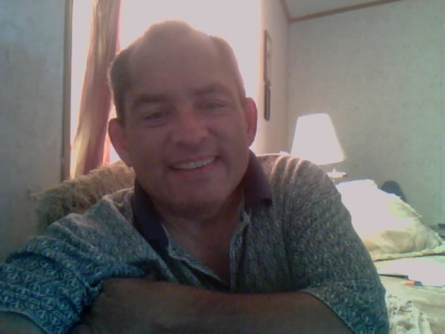 Date this athletic United States man Gigtwo from Center Hill US12276