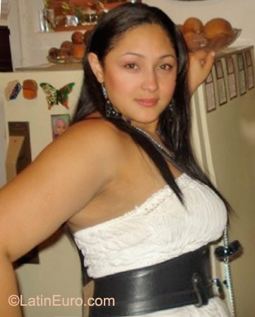 Date this sensual Colombia girl Eily from Medellin CO9355
