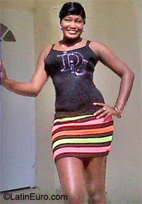 Date this athletic Jamaica girl Blackapple from kingston JM431