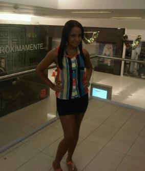 Date this tall Dominican Republic girl Carolyn from Santo Domingo DO10408