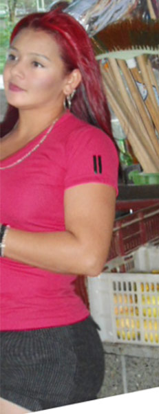Date this attractive Colombia girl Erika from Medellin CO9420
