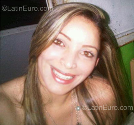 Date this funny Panama girl Rouse from Panama City PA246