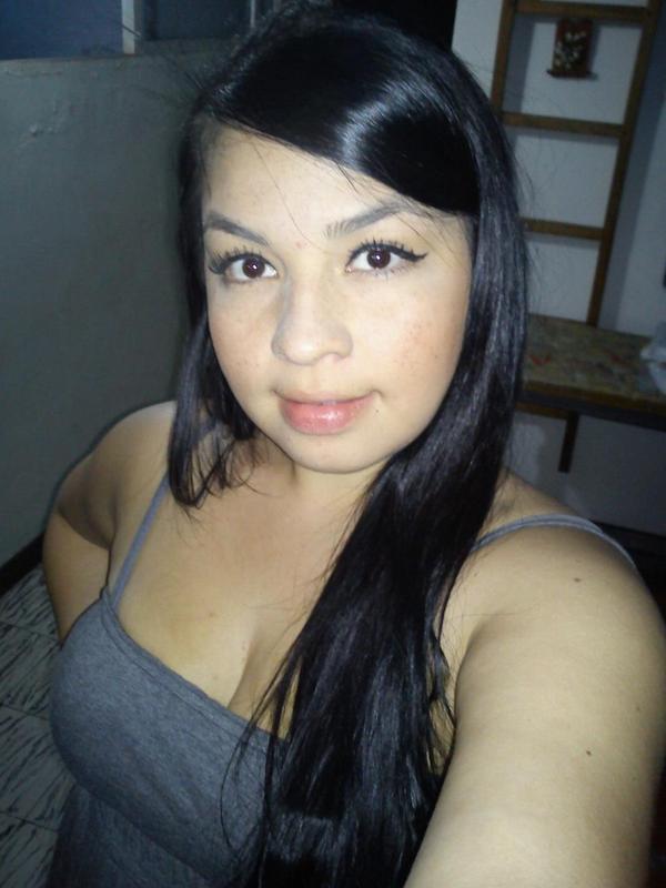 Date this lovely Colombia girl Mimi from Medellin CO9542