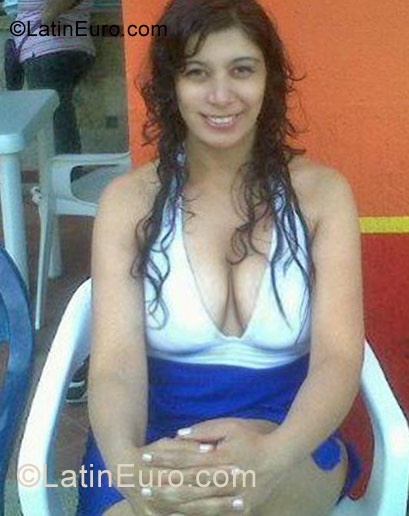 Date this delightful Colombia girl Sandra from Bogota CO9547