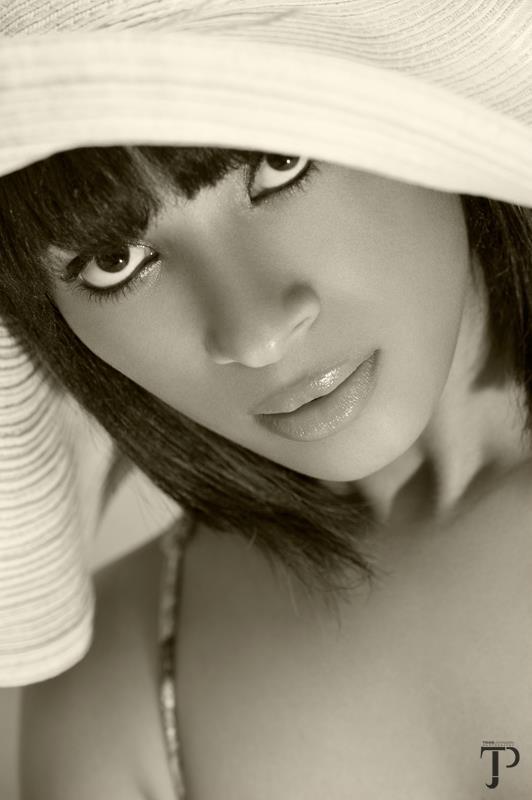 Date this sultry Dominican Republic girl Cheyrana0715 from santo Domingo DO10551