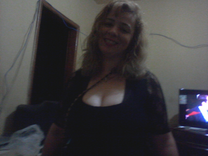 Date this funny Brazil girl Juliana from Belo Horizonte BR6432