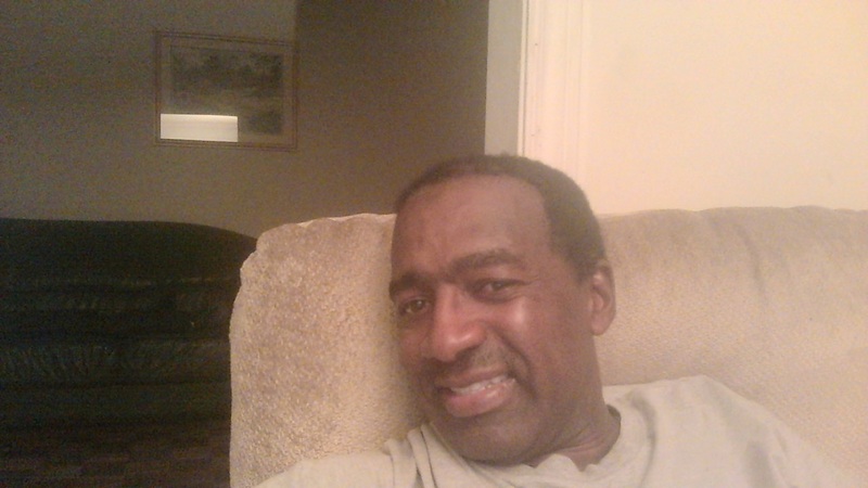 Date this voluptuous Canada man Canjam82 from Toronto CA477