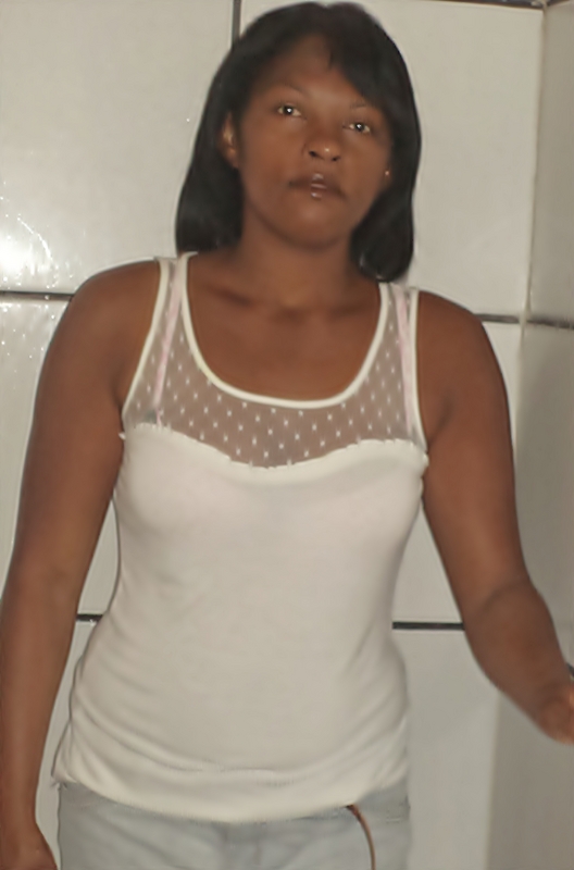Date this funny Brazil girl Edna from Contagem BR6446