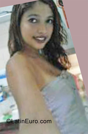 Date this hard body Brazil girl Jesii8765499943 from Recife BR6454