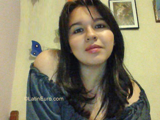 Date this tall Colombia girl Katherine from Bogota CO9589